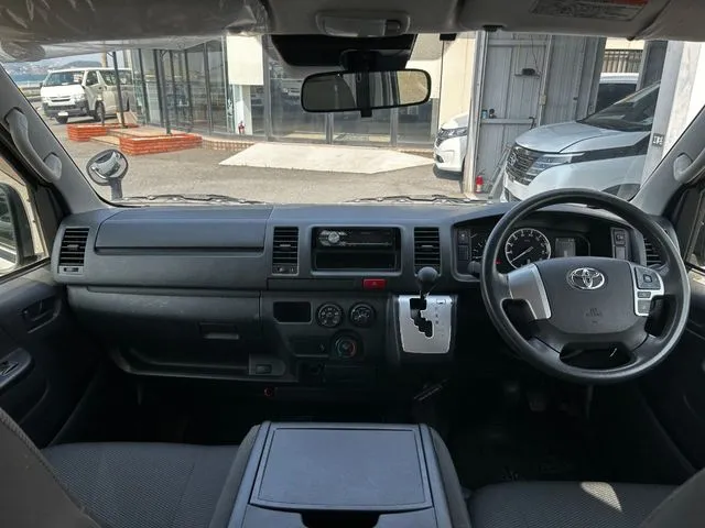 ハイエースバン　１．１５ｔ　２ＷＤ（トヨタ）の車両写真