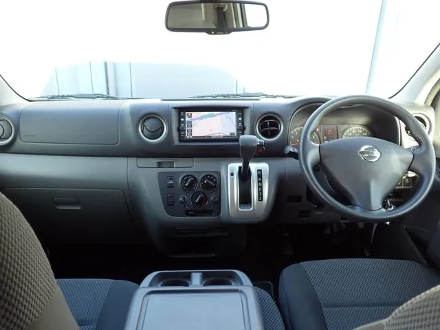 ＮＶ３５０キャラバン（ニッサン）の車両写真
