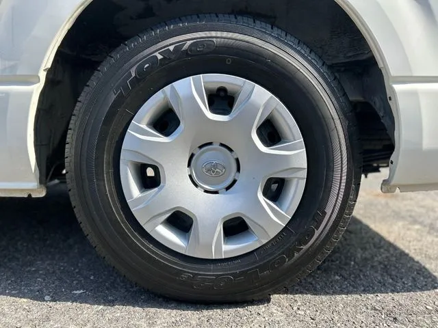 レジアスエースバン　１．１５ｔ　２ＷＤ（トヨタ）の車両写真