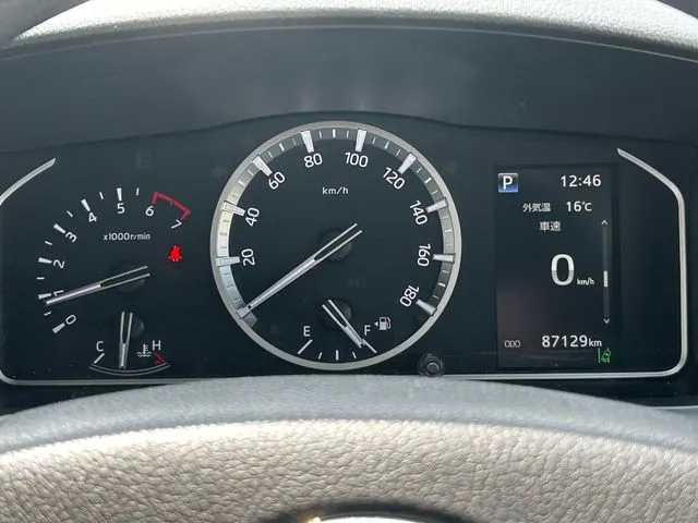 ハイエースバン　２ＷＤ（トヨタ）の車両写真