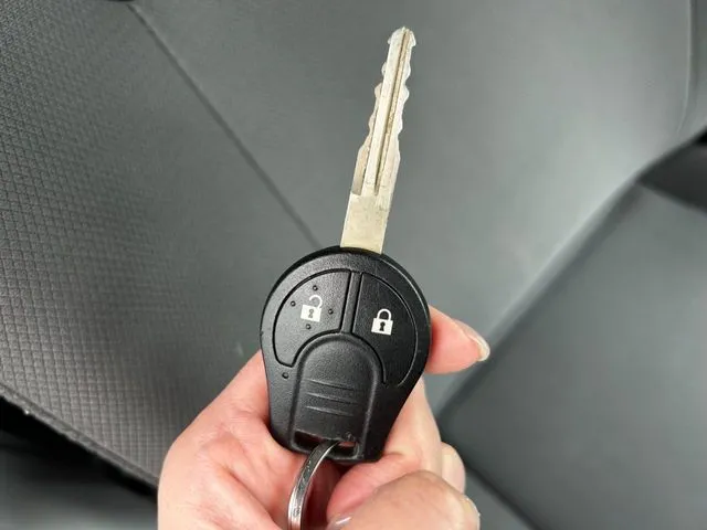 ＮＶ２００バネットバン（ニッサン）の車両写真