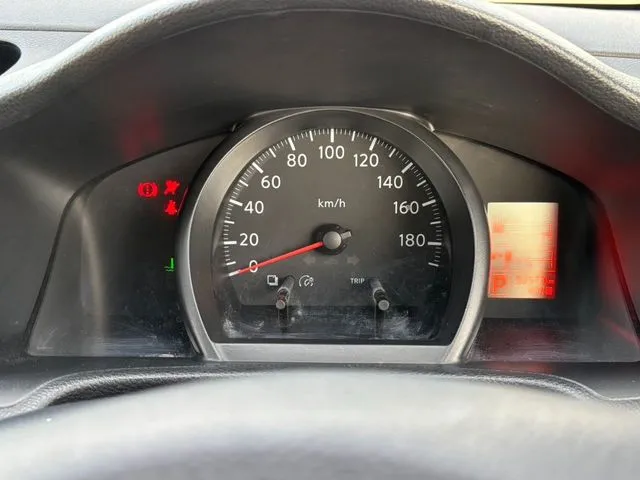 ＮＶ２００バネットバン（ニッサン）の車両写真