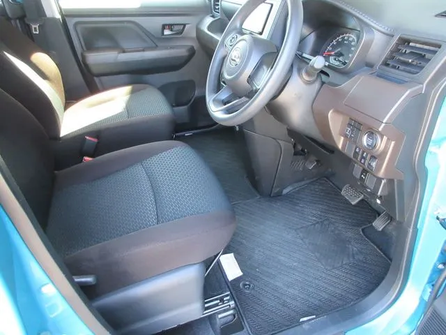 トール　４ＷＤ（ダイハツ）の車両写真