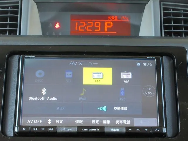 トール　４ＷＤ（ダイハツ）の車両写真