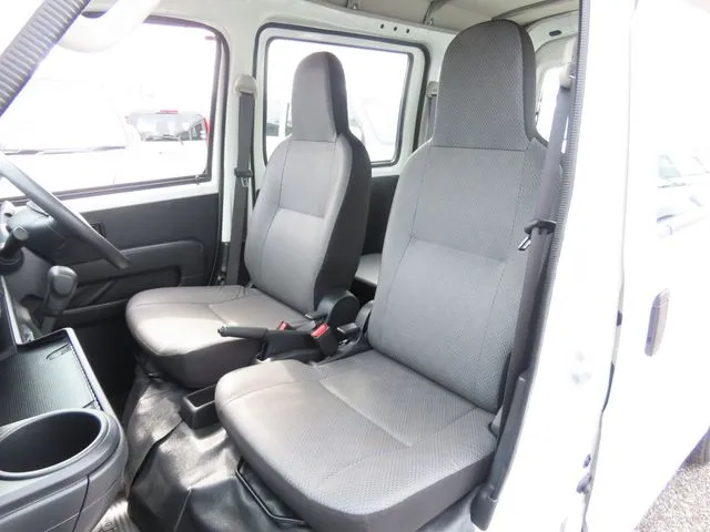 ハイゼットカーゴ（ダイハツ）の車両写真