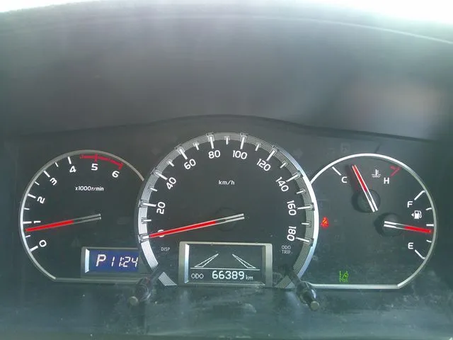 ハイエースバン　４ＷＤ（トヨタ）の車両写真