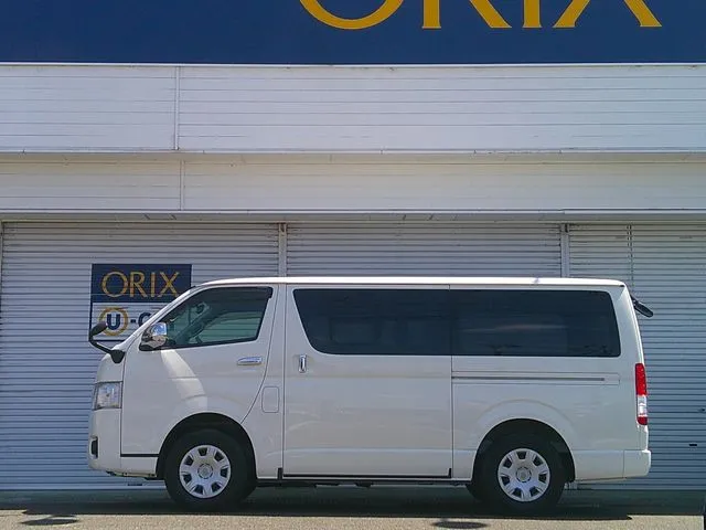ハイエースバン　４ＷＤ（トヨタ）の車両写真
