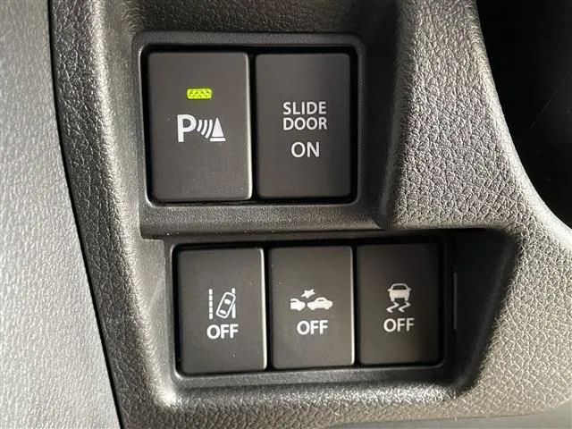 スペーシア　ギア（スズキ）の車両写真