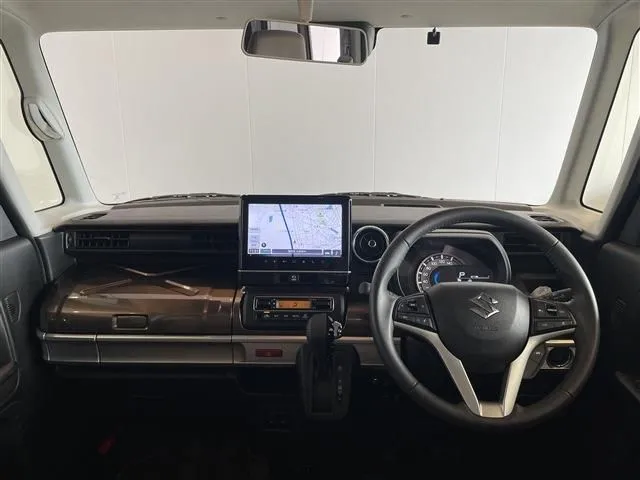 スペーシア　ギア（スズキ）の車両写真