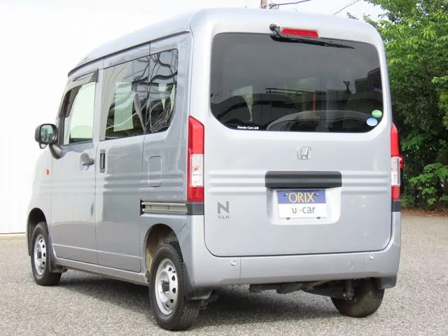 Ｎ－ＶＡＮ　４ＷＤ（ホンダ）の車両写真