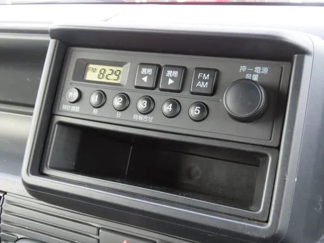 Ｎ－ＶＡＮ　４ＷＤ（ホンダ）の車両写真