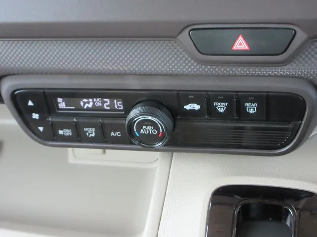 Ｎ　ＢＯＸ（ホンダ）の車両写真