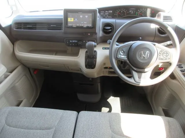 Ｎ　ＢＯＸ（ホンダ）の車両写真