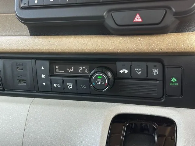 Ｎ　ＢＯＸ（ホンダ）の車両写真