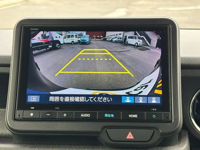 Ｎ　ＢＯＸ　カスタム（ホンダ）の車両写真