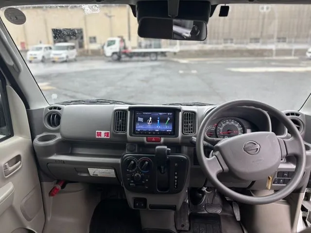 ＮＶ１００クリッパー（ニッサン）の車両写真