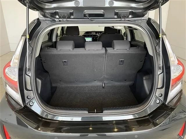 アクア（トヨタ）の車両写真