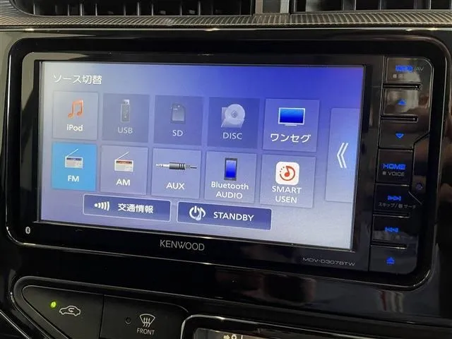アクア（トヨタ）の車両写真