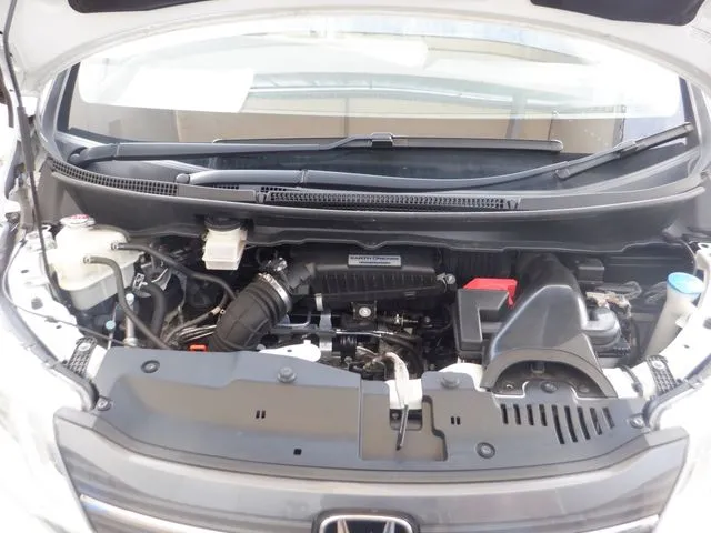 ステップワゴン（ホンダ）の車両写真