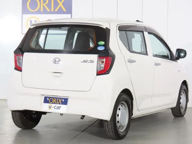 ミラ　イース（ダイハツ）の車両写真