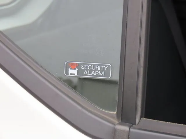 ミラ　イース（ダイハツ）の車両写真