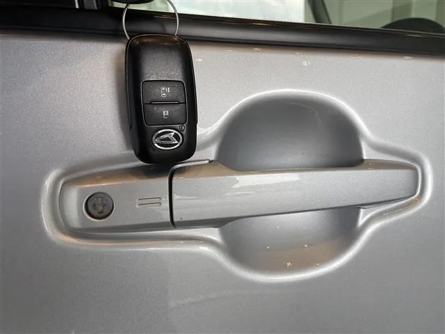 タント（ダイハツ）の車両写真