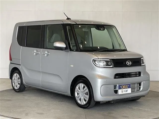タント（ダイハツ）の車両写真