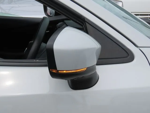 ＭＡＺＤＡ２（マツダ）の車両写真