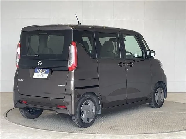 ルークス（ニッサン）の車両写真