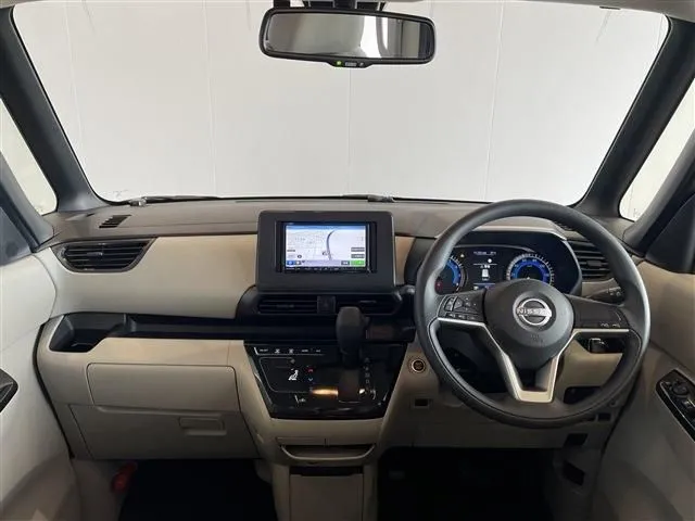 ルークス（ニッサン）の車両写真