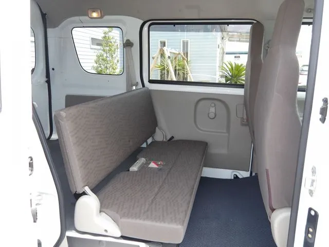 マツダ　スクラムバン