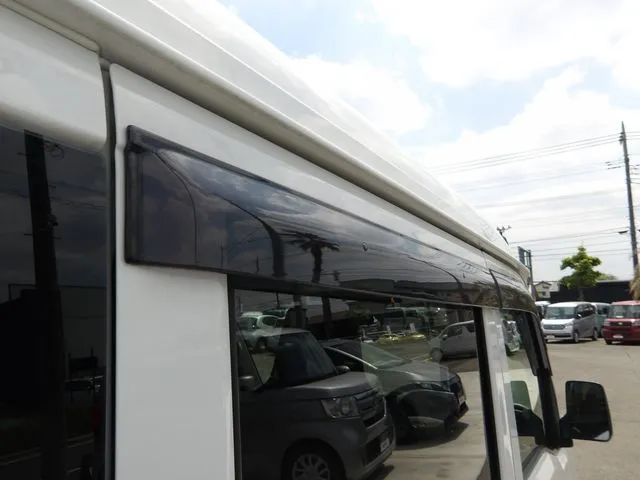 マツダ　スクラムバン