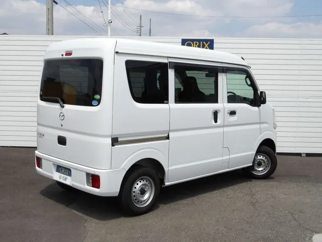 マツダ　スクラムバン