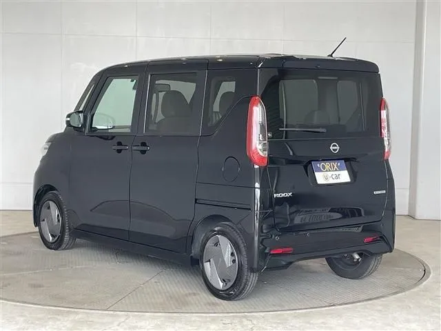 ルークス（ニッサン）の車両写真