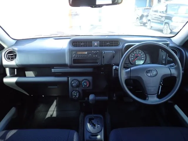 プロボックスバン　４ＷＤ（トヨタ）の車両写真