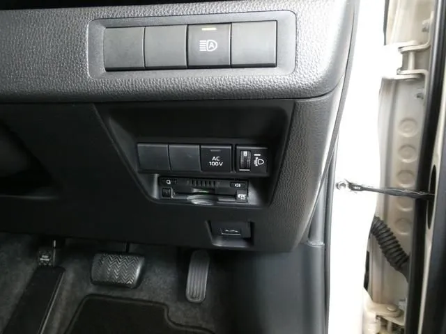 トヨタ　アクア