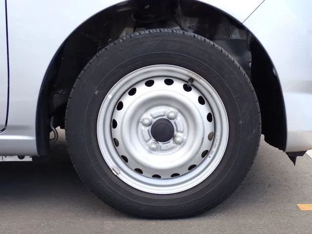 ダイハツ　ミラ　イース