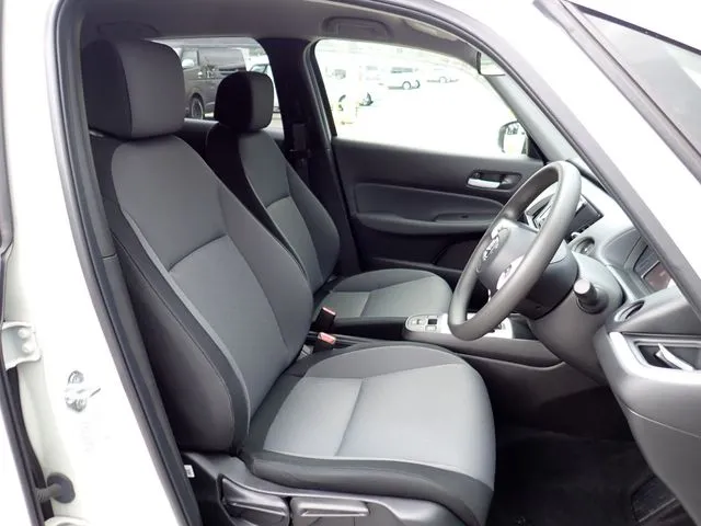 フィット（ホンダ）の車両写真