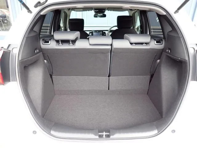 フィット（ホンダ）の車両写真