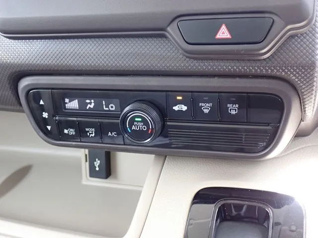 Ｎ　ＢＯＸ（ホンダ）の車両写真