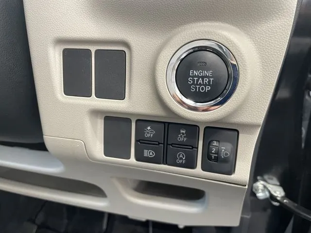キャスト　スタイル（ダイハツ）の車両写真