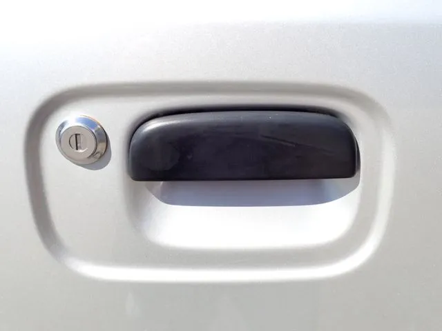 ＮＶ１００クリッパー（ニッサン）の車両写真