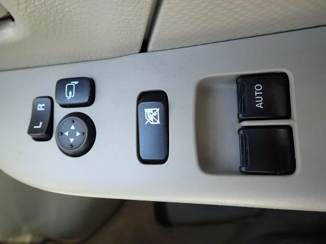 ＮＶ１００クリッパー（ニッサン）の車両写真