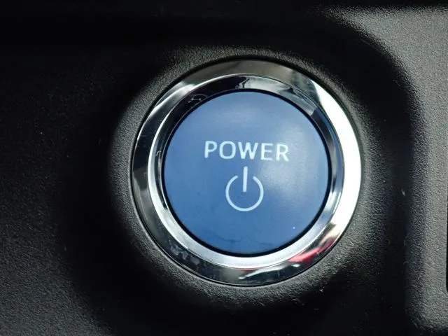 アクア（トヨタ）の車両写真