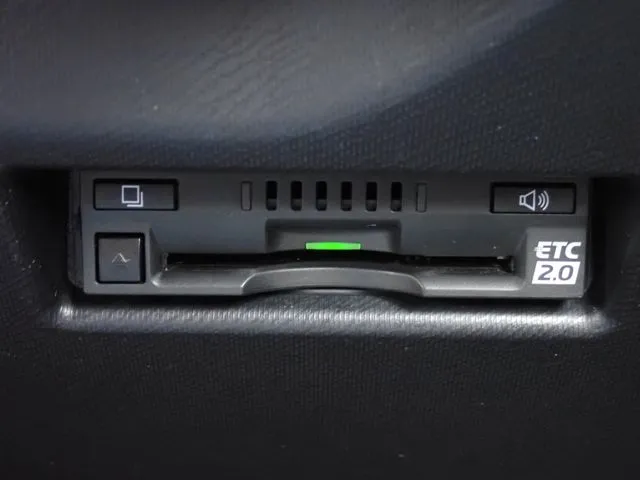 アクア（トヨタ）の車両写真