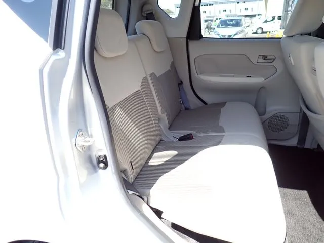 ダイハツ　ムーヴ