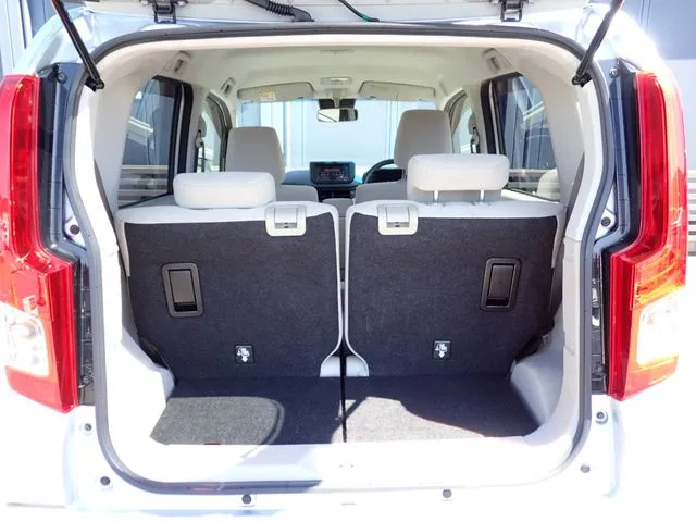 ダイハツ　ムーヴ