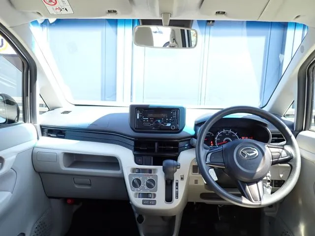 ダイハツ　ムーヴ