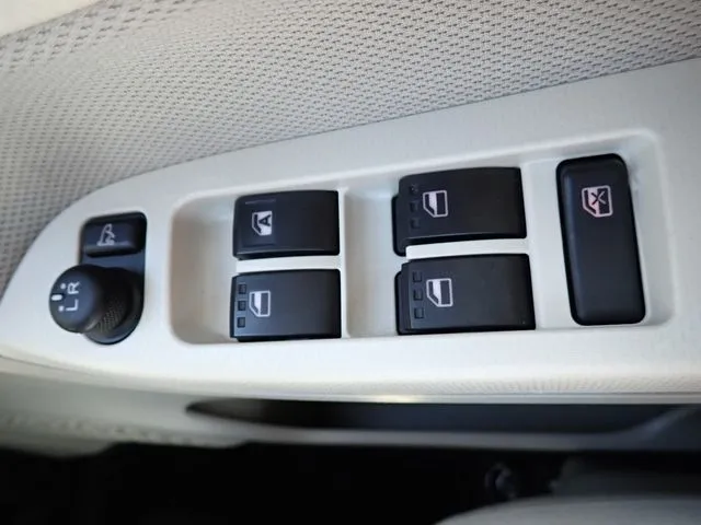 ダイハツ　ムーヴ