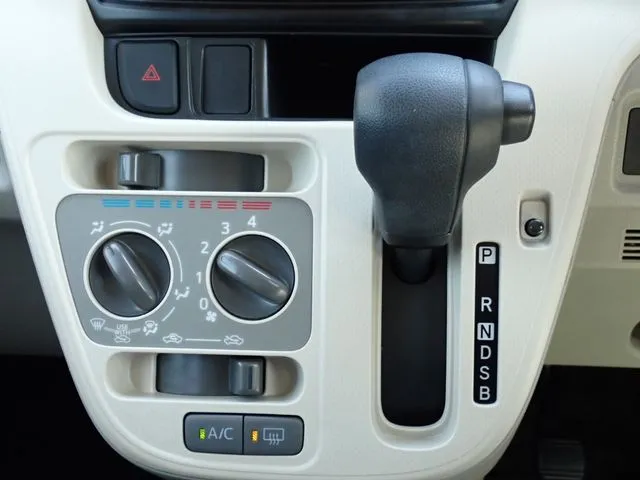 ダイハツ　ムーヴ